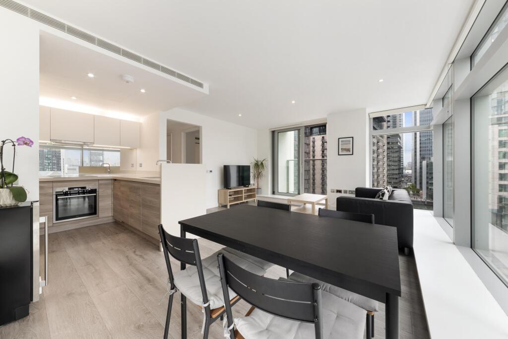 2 bed Apartment for rent in Poplar. From Johns & Co - Canary Wharf