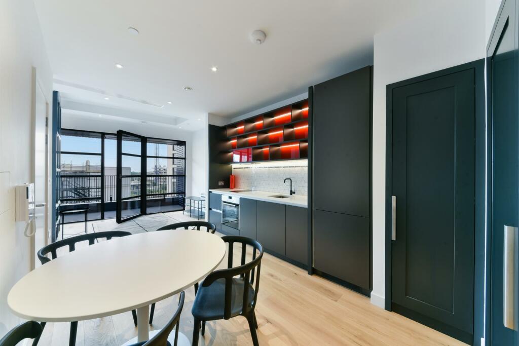0 bed Apartment for rent in London. From Johns & Co - New Providence Wharf