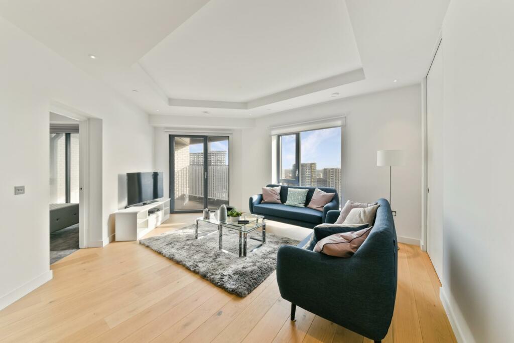 3 bed Apartment for rent in London. From Johns & Co - New Providence Wharf