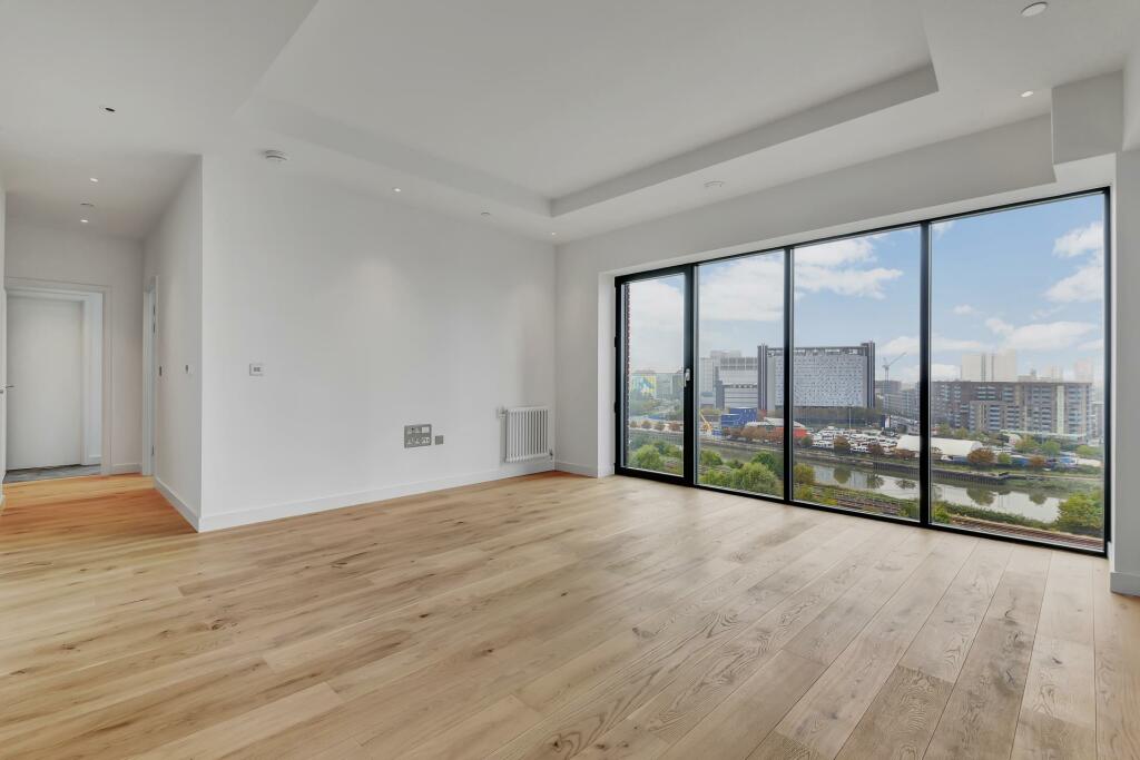 2 bed Apartment for rent in London. From Johns & Co - New Providence Wharf