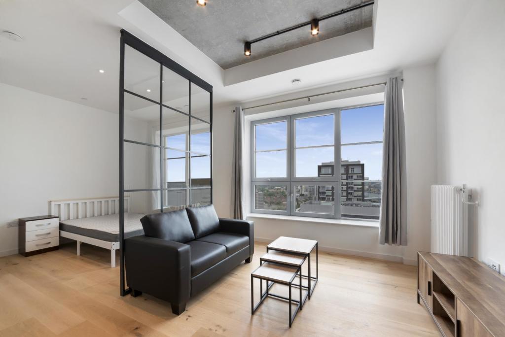 0 bed Apartment for rent in London. From JOHNS&CO - New Providence Wharf