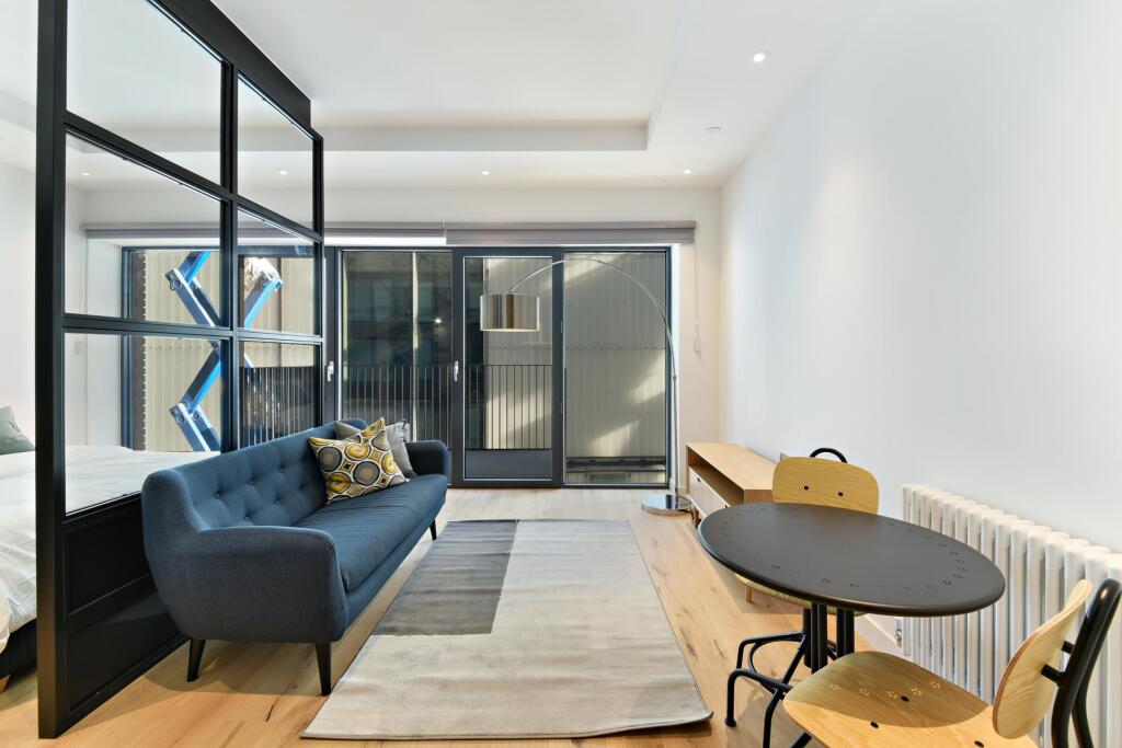 0 bed Apartment for rent in London. From JOHNS&CO - New Providence Wharf