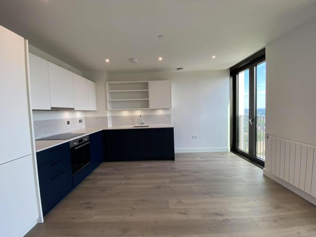 2 bed Apartment for rent in . From JOHNS&CO - New Providence Wharf