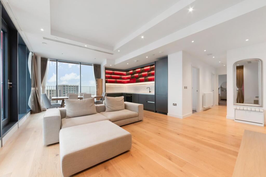 4 bed Penthouse for rent in London. From JOHNS&CO - New Providence Wharf