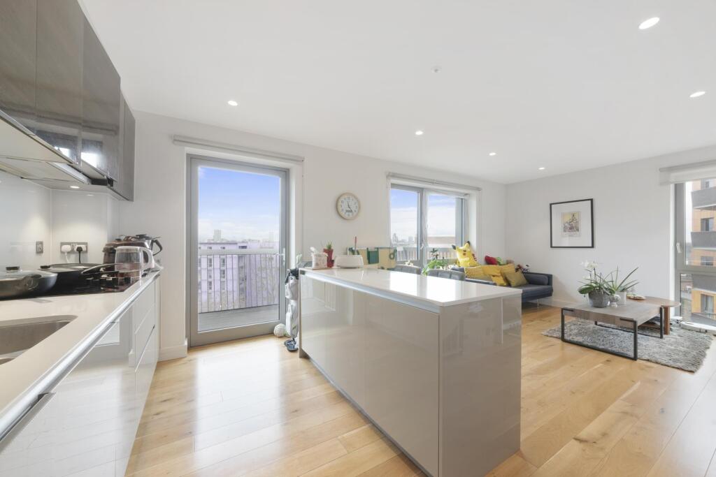 2 bed Apartment for rent in London. From JOHNS&CO - New Providence Wharf