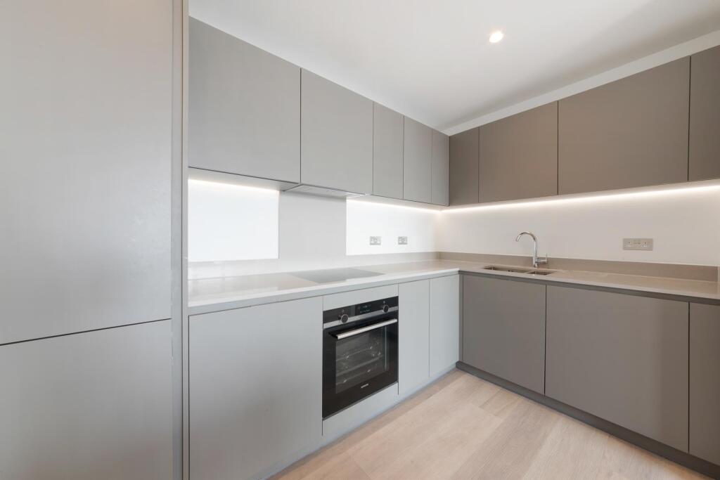 2 bed Apartment for rent in London. From JOHNS&CO - New Providence Wharf