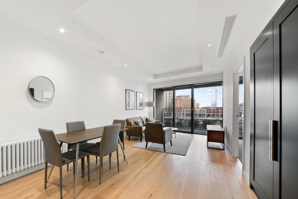 1 bed Apartment for rent in Poplar. From JOHNS&CO - New Providence Wharf