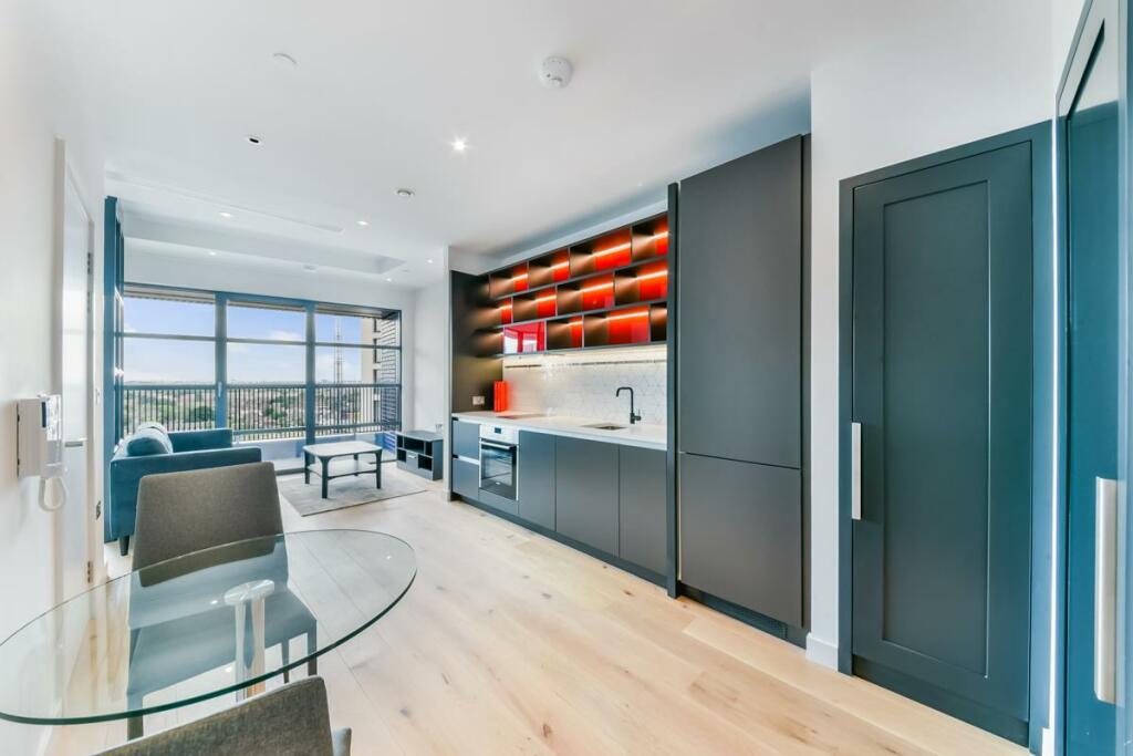0 bed Apartment for rent in London. From JOHNS&CO - New Providence Wharf