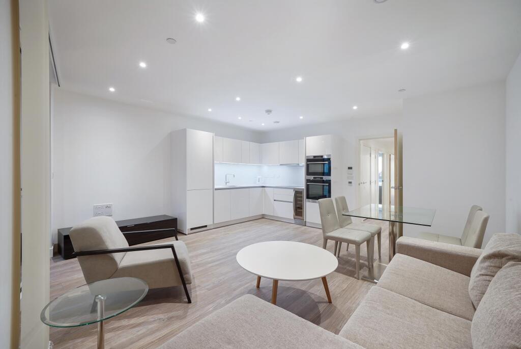 2 bed Apartment for rent in Greenwich. From JOHNS&CO - New Providence Wharf