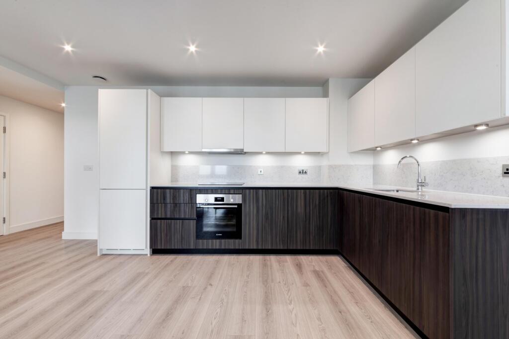 1 bed Apartment for rent in West Ham. From JOHNS&CO - New Providence Wharf