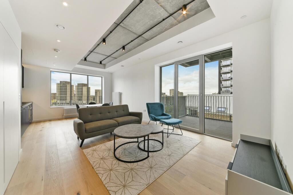 1 bed Apartment for rent in Poplar. From JOHNS&CO - New Providence Wharf