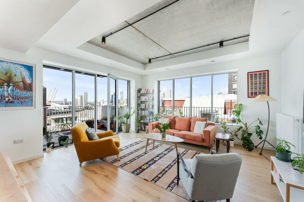 2 bed Apartment for rent in Poplar. From JOHNS&CO - New Providence Wharf