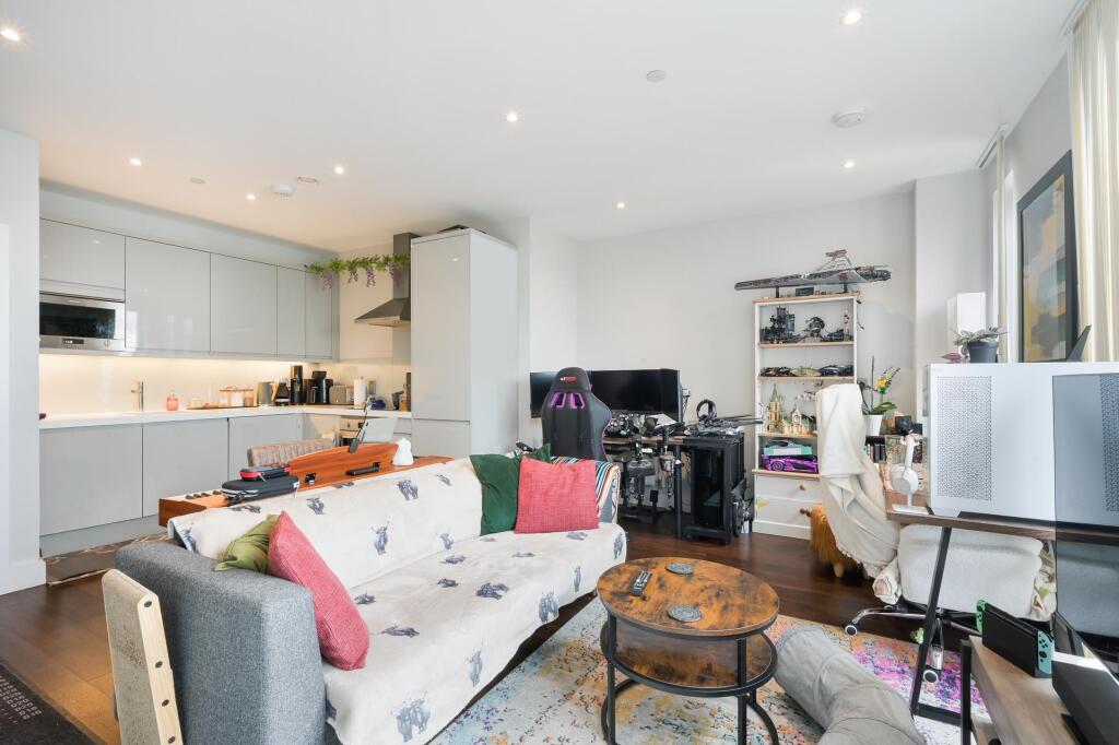 1 bed Apartment for rent in London. From JOHNS&CO - New Providence Wharf