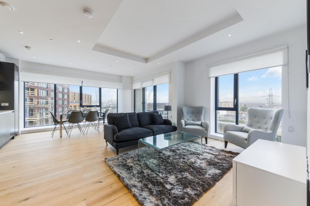 2 bed Apartment for rent in Poplar. From JOHNS&CO - New Providence Wharf