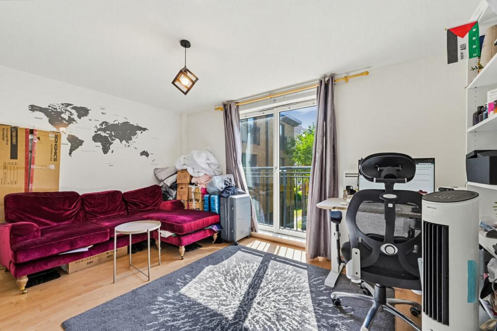 2 bed Apartment for rent in Bow. From JOHNS&CO - New Providence Wharf