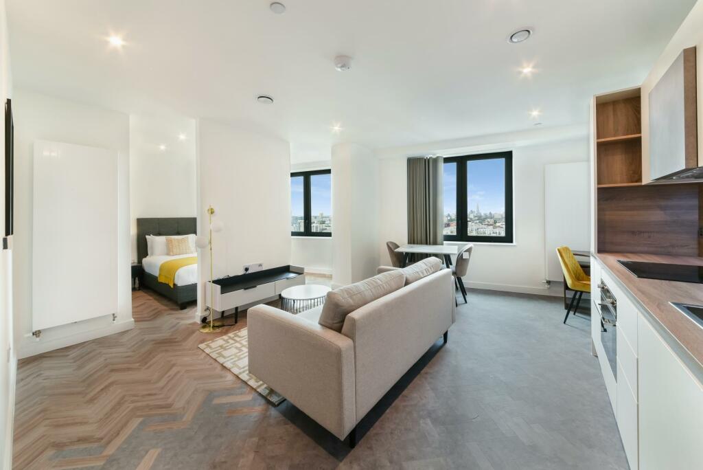 3 bed Apartment for rent in London. From JOHNS&CO - New Providence Wharf