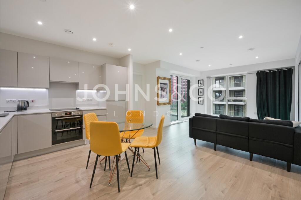 3 bed Apartment for rent in London. From JOHNS&CO - New Providence Wharf 3 bed Apartment for rent in London. From JOHNS&CO - New Providence Wharf