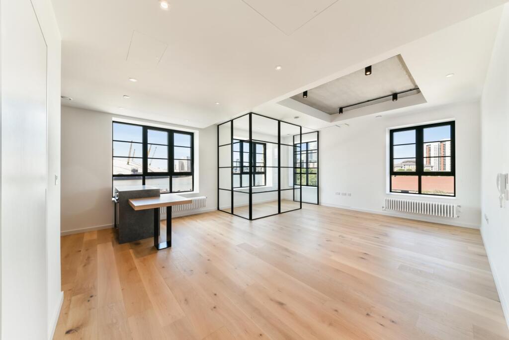 1 bed Apartment for rent in Poplar. From JOHNS&CO - New Providence Wharf