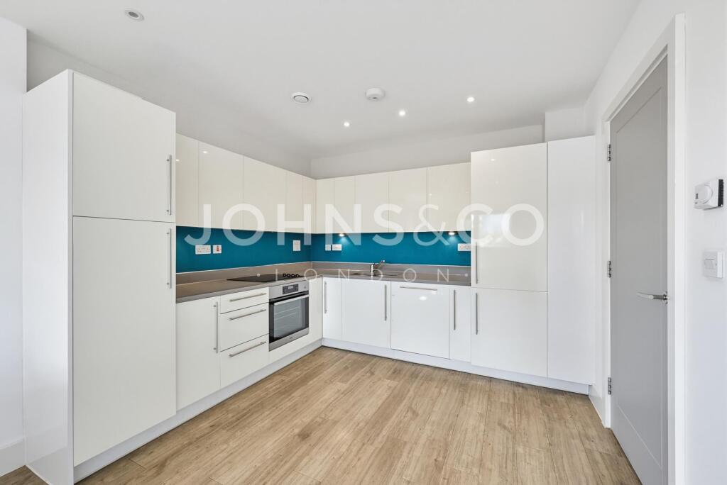 2 bed Apartment for rent in Poplar. From JOHNS&CO - New Providence Wharf