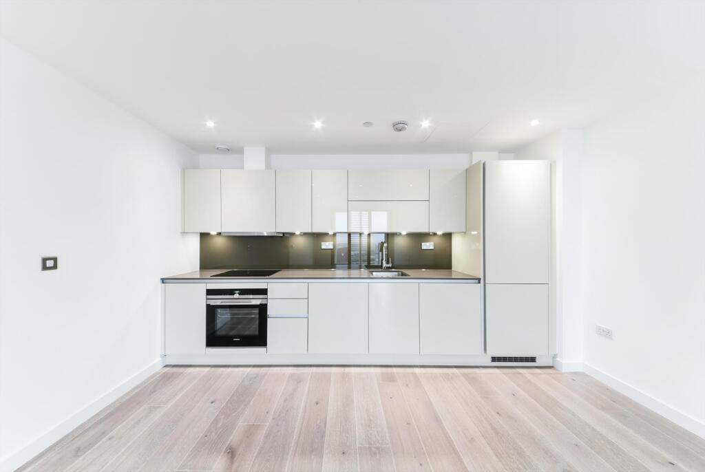 1 bed Apartment for rent in London. From JOHNS&CO - New Providence Wharf