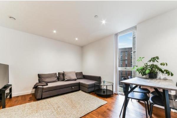 1 bed Apartment for rent in London. From JOHNS&CO - New Providence Wharf