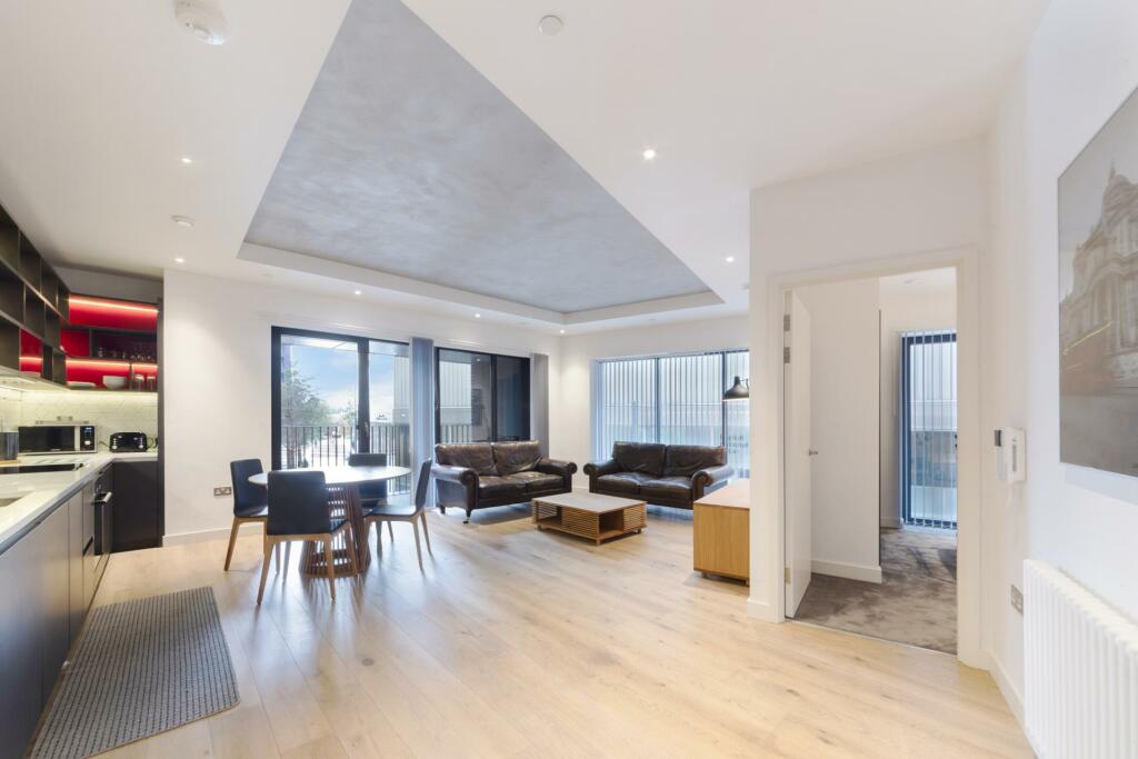 1 bed Apartment for rent in Poplar. From JOHNS&CO - New Providence Wharf
