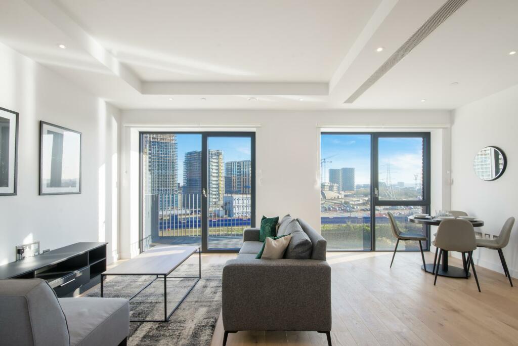 1 bed Apartment for rent in Poplar. From JOHNS&CO - New Providence Wharf