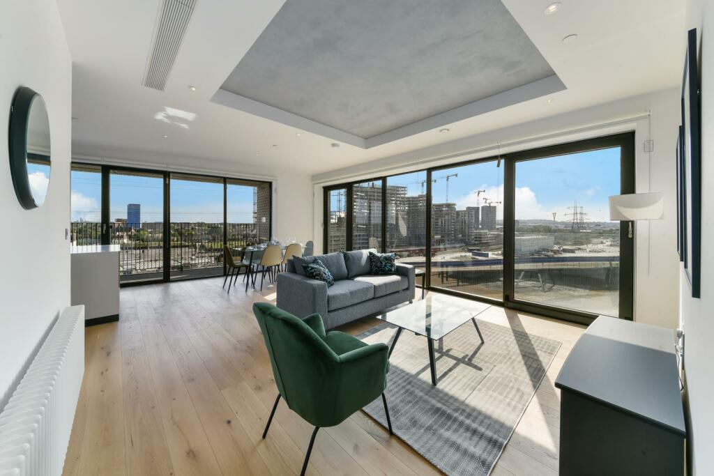 3 bed Apartment for rent in London. From JOHNS&CO - New Providence Wharf 3 bed Apartment for rent in London. From JOHNS&CO - New Providence Wharf