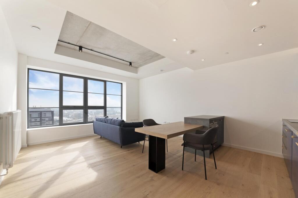 1 bed Apartment for rent in London. From JOHNS&CO - New Providence Wharf