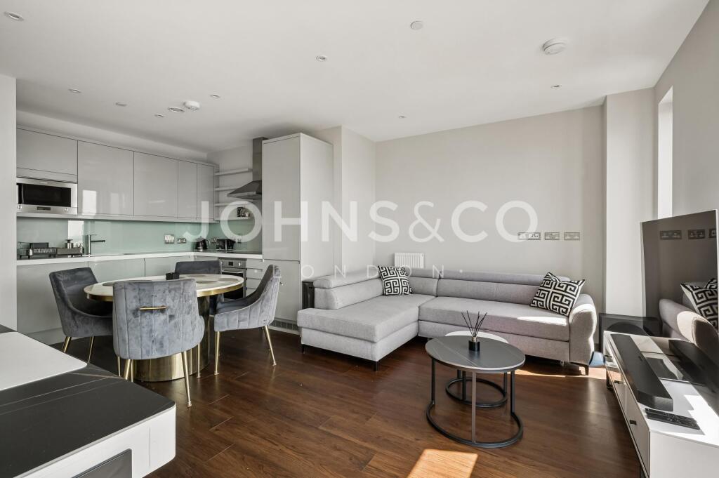 1 bed Apartment for rent in Poplar. From JOHNS&CO - New Providence Wharf