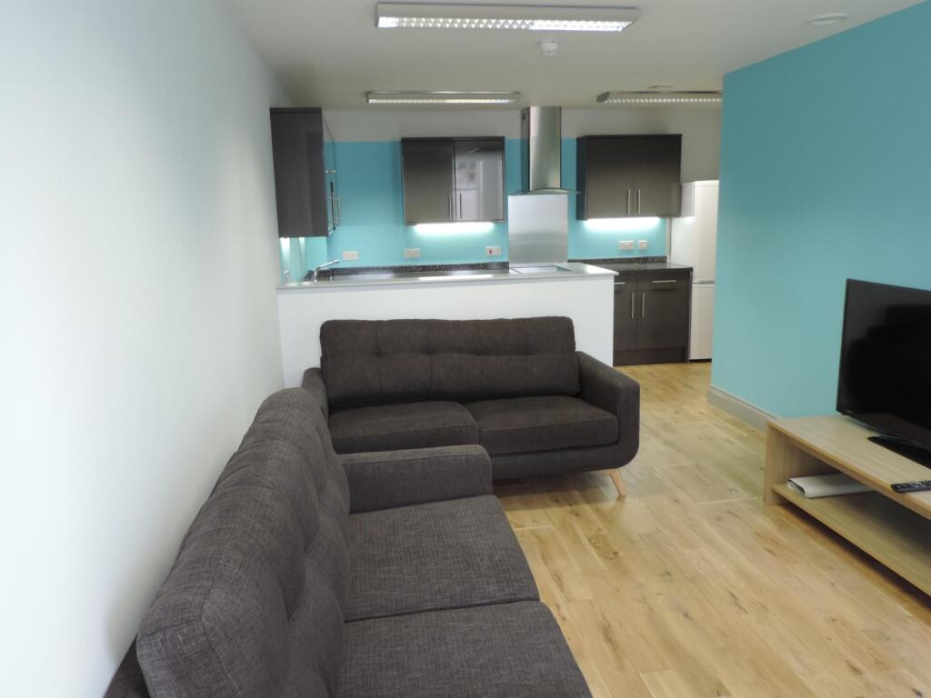 4 bed Flat Share for rent in Gillingham. From JG Student Lets Ltd - Kent 4 bed Flat Share for rent in Gillingham. From JG Student Lets Ltd - Kent