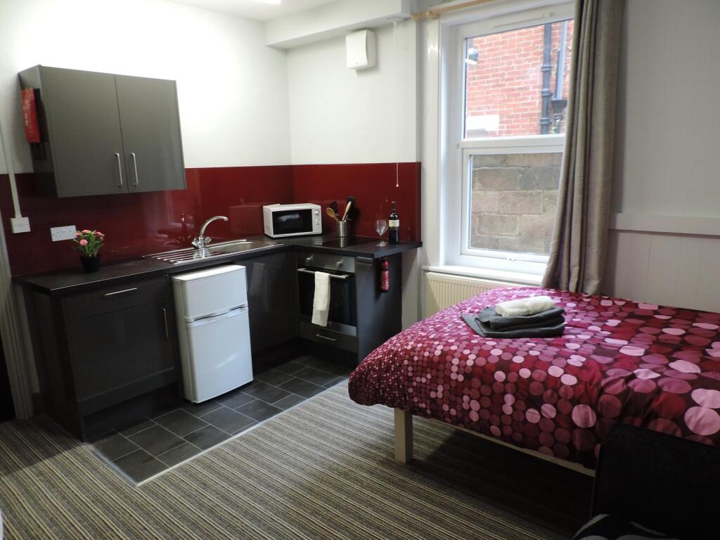 1 bed 1st Floor Flat for rent in Canterbury. From JG Student Lets Ltd - Kent