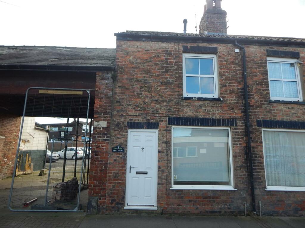 2 bed Mid Terraced House for rent in Ripon. From Joplings - Rippon