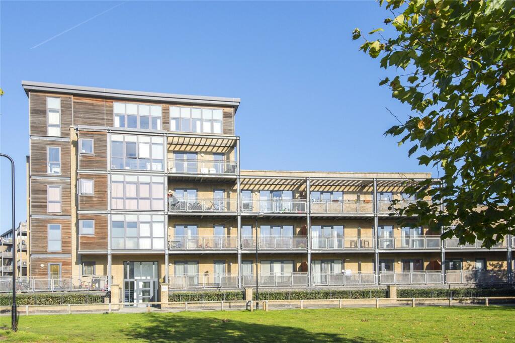 1 bed 1st Floor Flat for rent in Hackney. From Keatons - Hackney - Mare Street