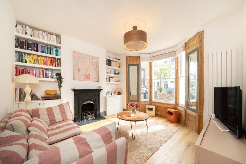 1 bed 1st Floor Flat for rent in Hackney. From Keatons - Hackney - Mare Street 1 bed 1st Floor Flat for rent in Hackney. From Keatons - Hackney - Mare Street