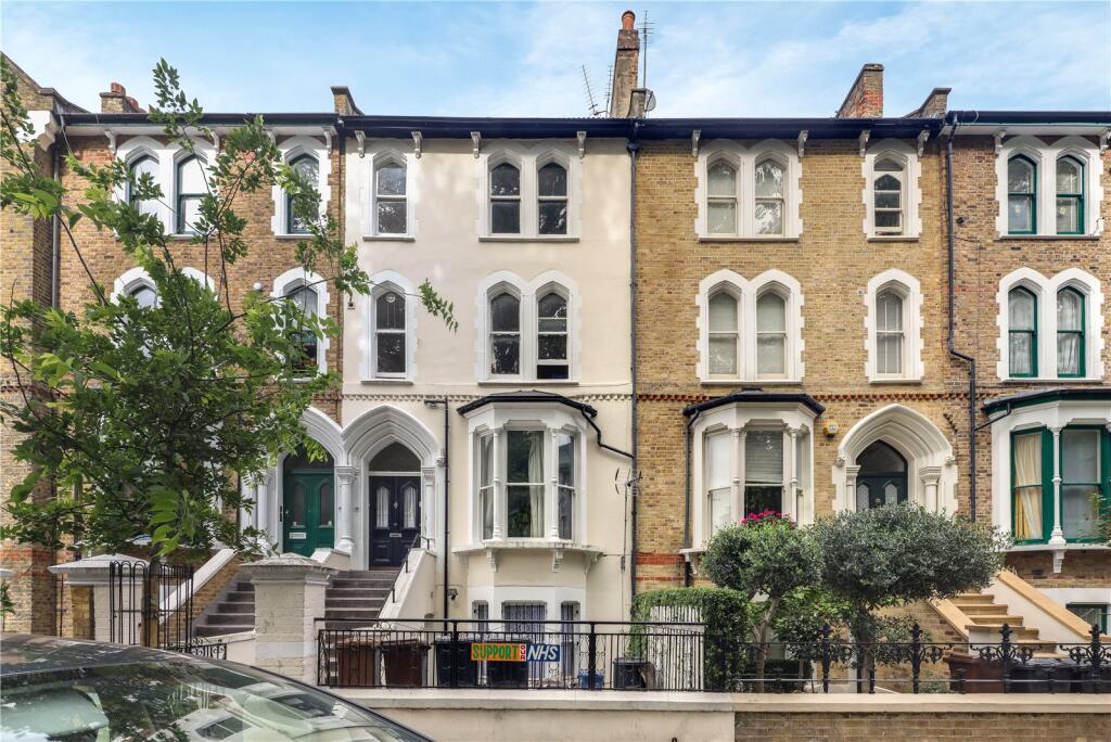 4 bed Annexe for rent in Hackney. From Keatons - Hackney - Mare Street