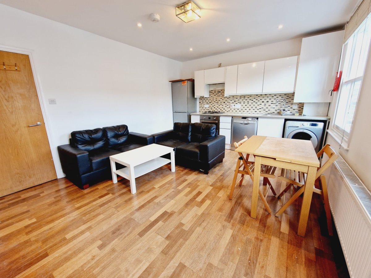 2 bed Flat for rent in Archway. From Living Space