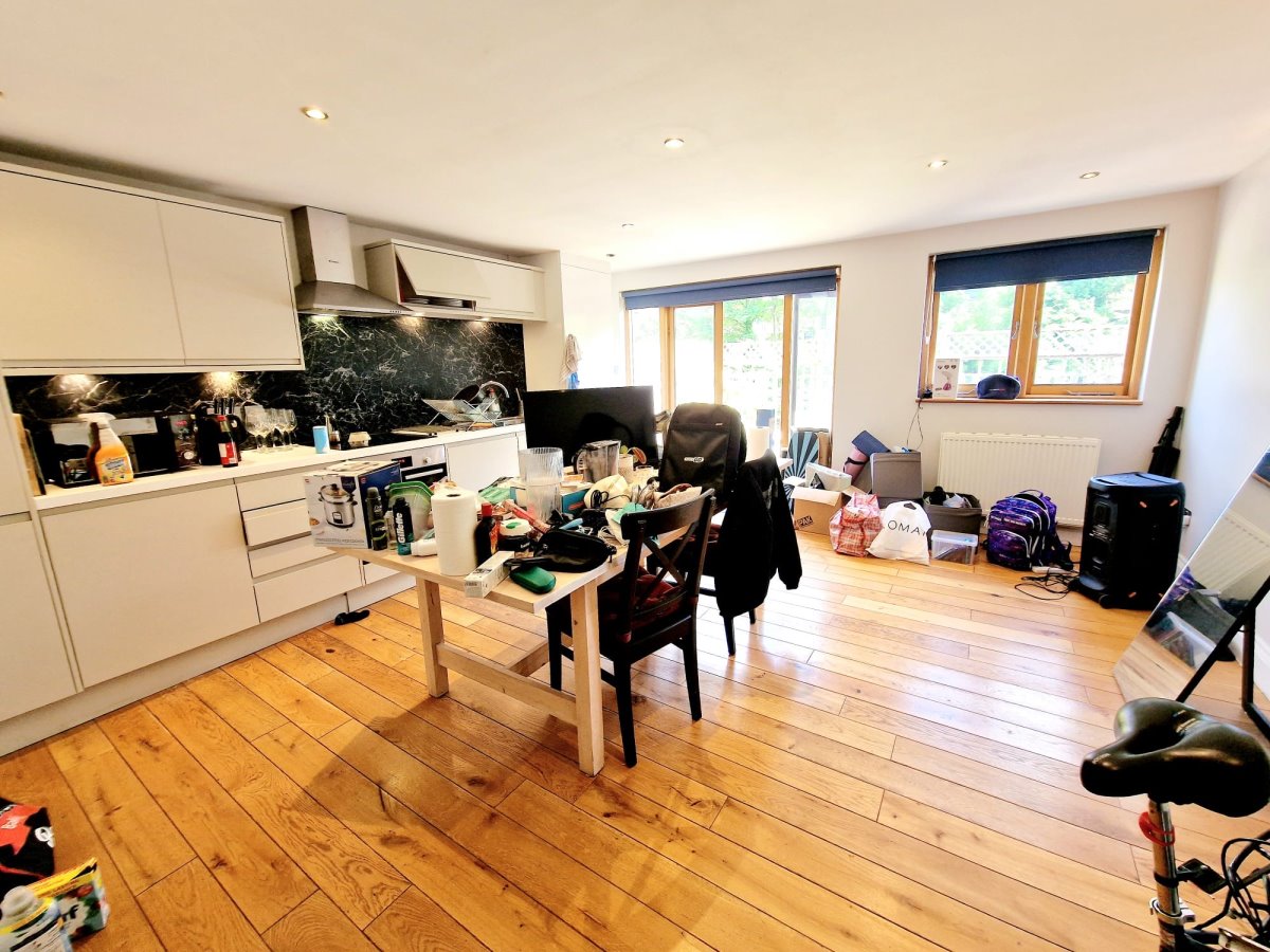 1 bed Flat for rent in Hornsey. From Living Space