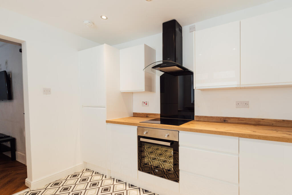 1 bed House Share for rent in Hull. From Loc8me - Covering Hull