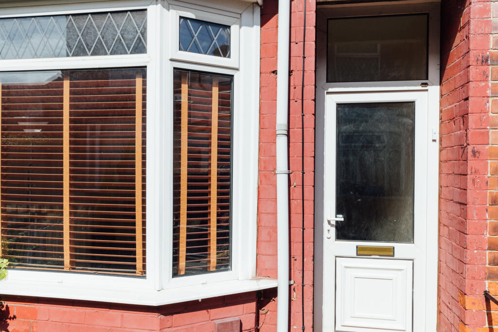 2 bed Detached for rent in Hull. From Loc8me - Covering Hull