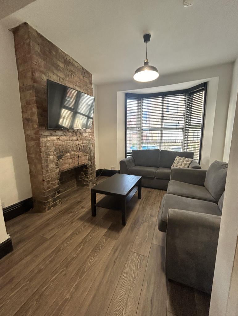 3 bed Detached for rent in Hull. From Loc8me - Covering Hull