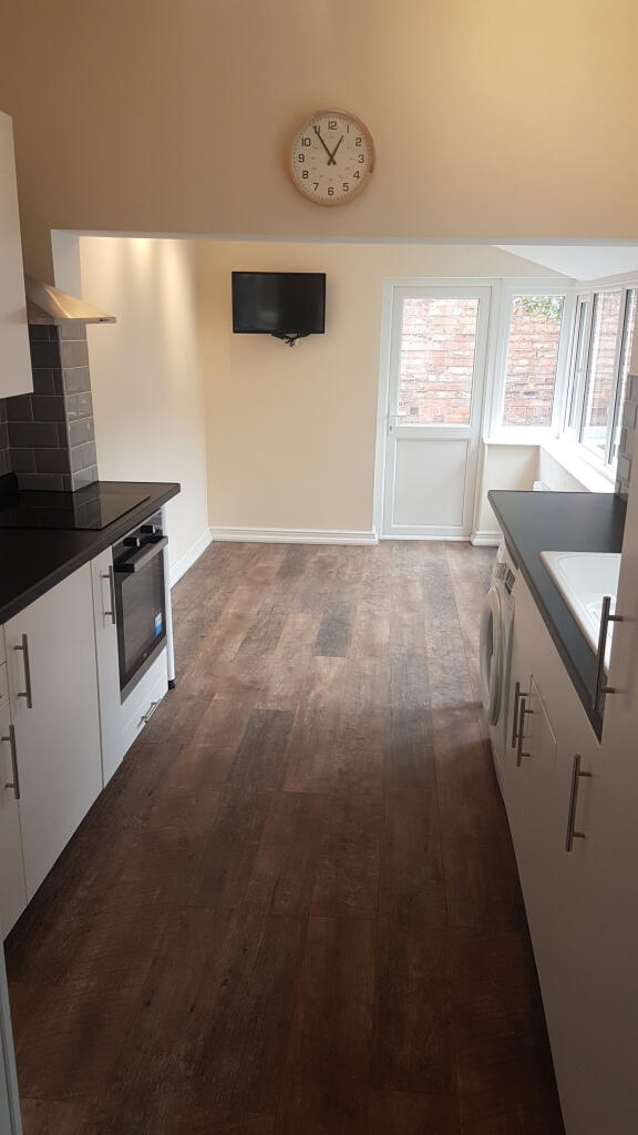 3 bed Detached for rent in Hull. From Loc8me - Covering Hull 3 bed Detached for rent in Hull. From Loc8me - Covering Hull