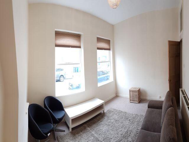 4 bed Detached for rent in Hull. From Loc8me - Covering Hull