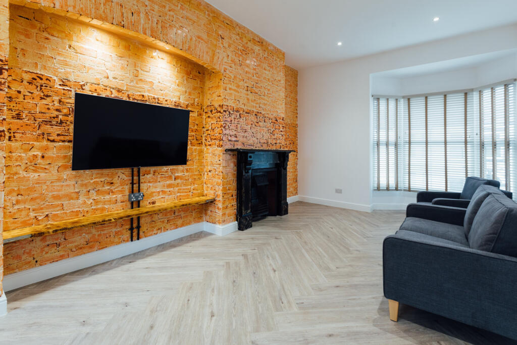 3 bed Detached for rent in Hull. From Loc8me - Covering Hull