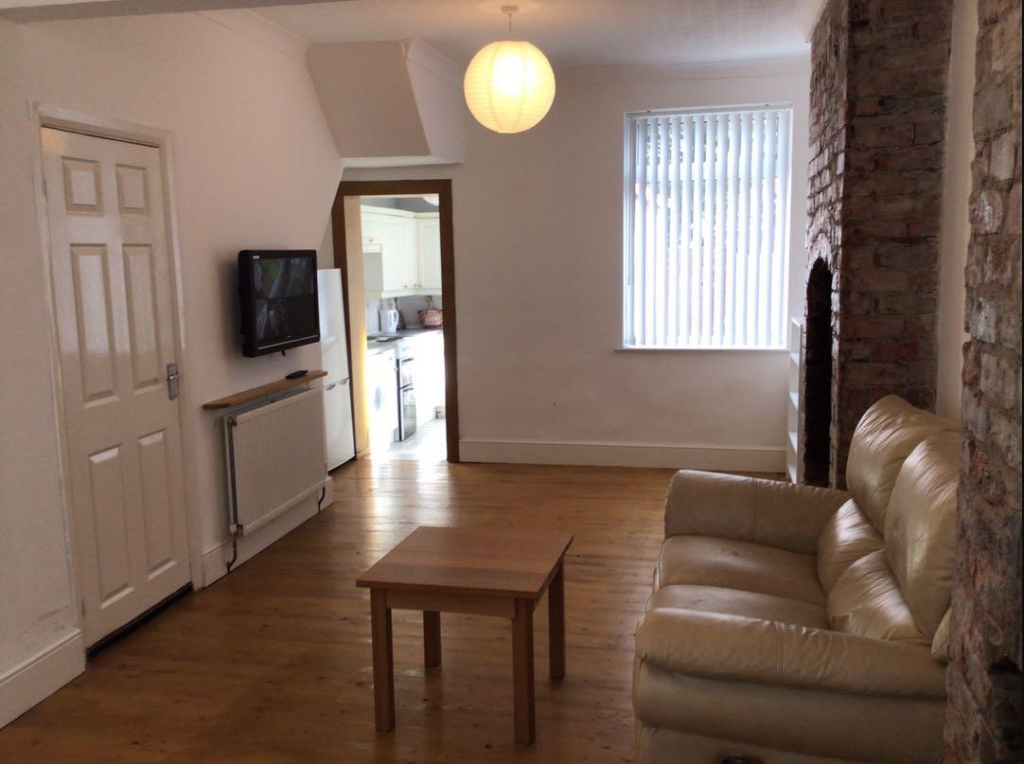2 bed Detached for rent in Hull. From Loc8me - Covering Hull