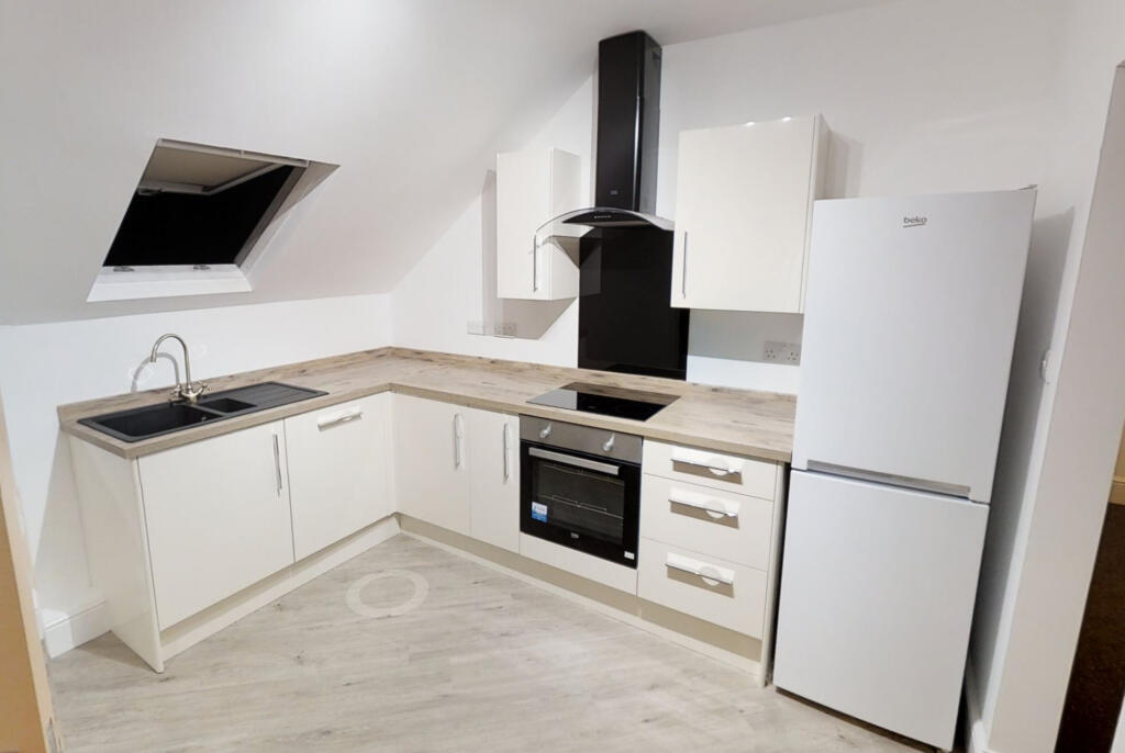 1 bed Detached for rent in Hull. From Loc8me - Covering Hull