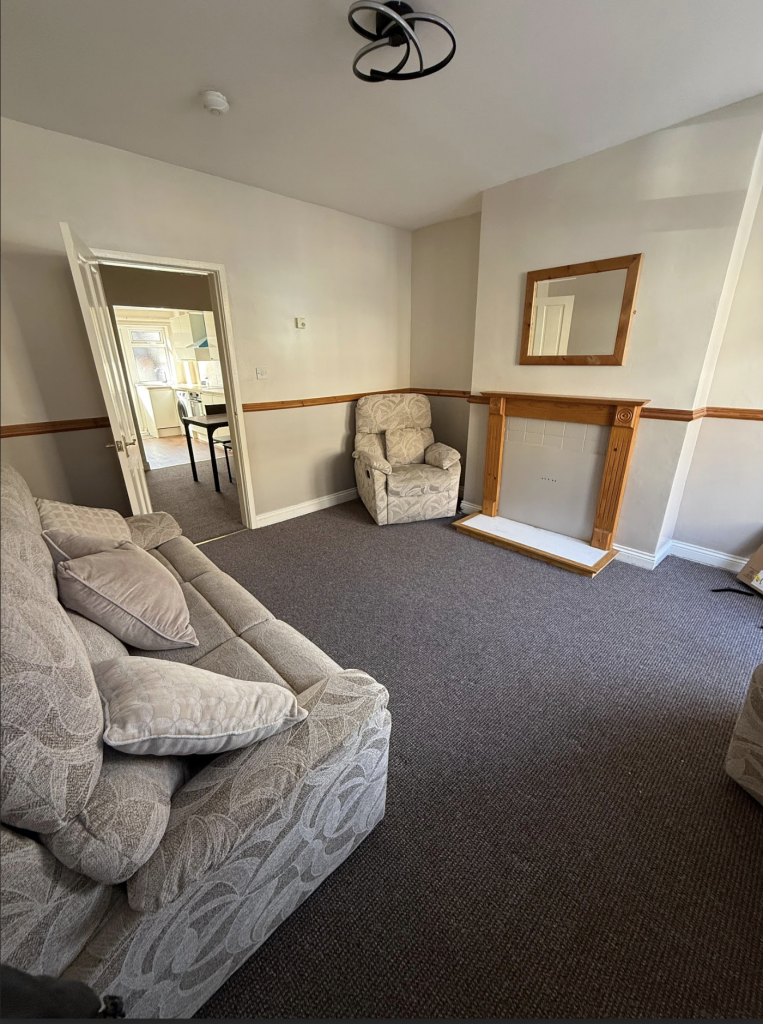 2 bed Detached for rent in Hull. From Loc8me - Covering Hull