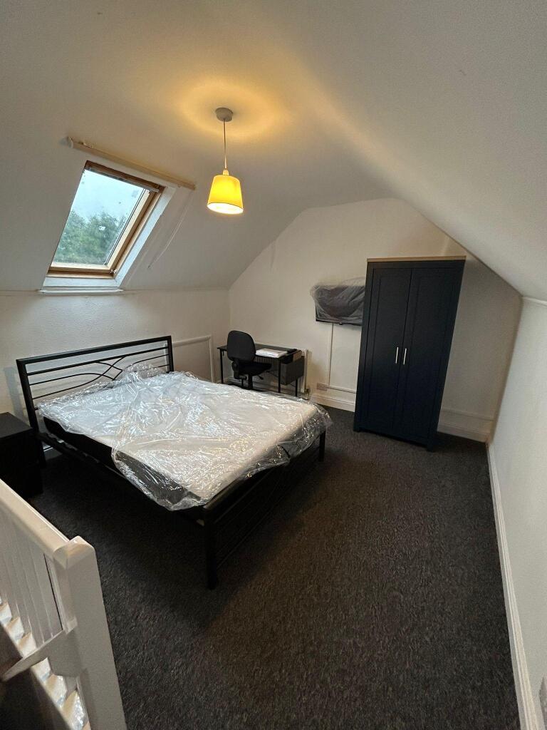 3 bed Detached for rent in Hull. From Loc8me - Covering Hull