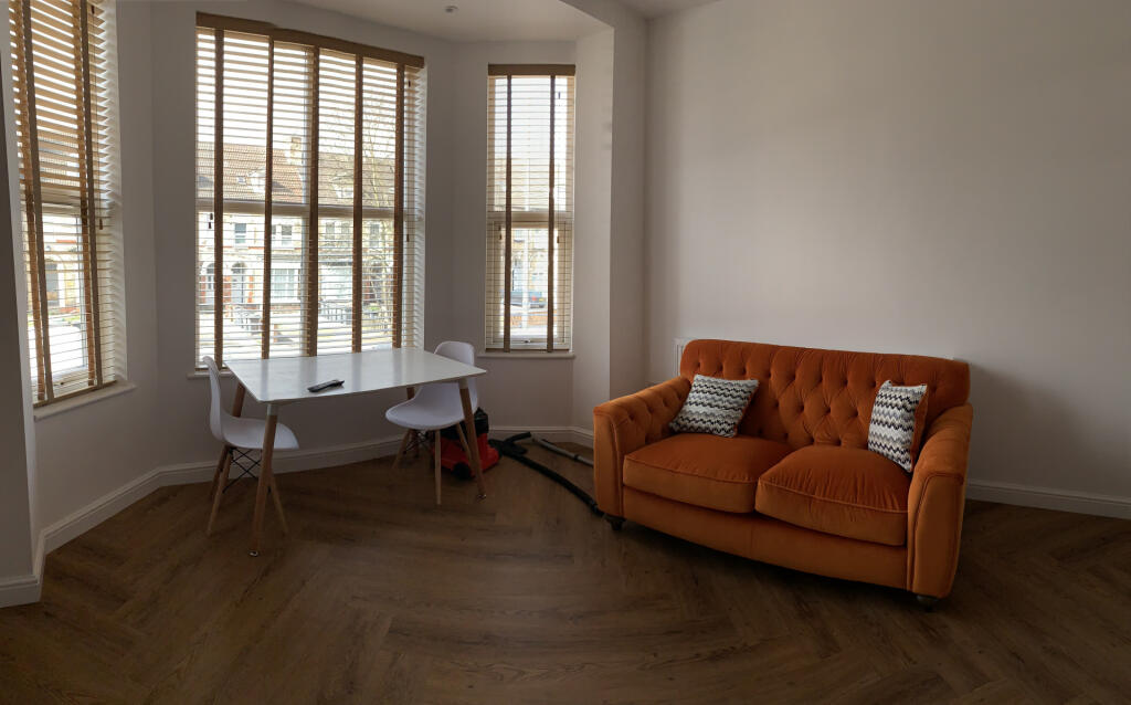 2 bed Detached for rent in Hull. From Loc8me - Covering Hull
