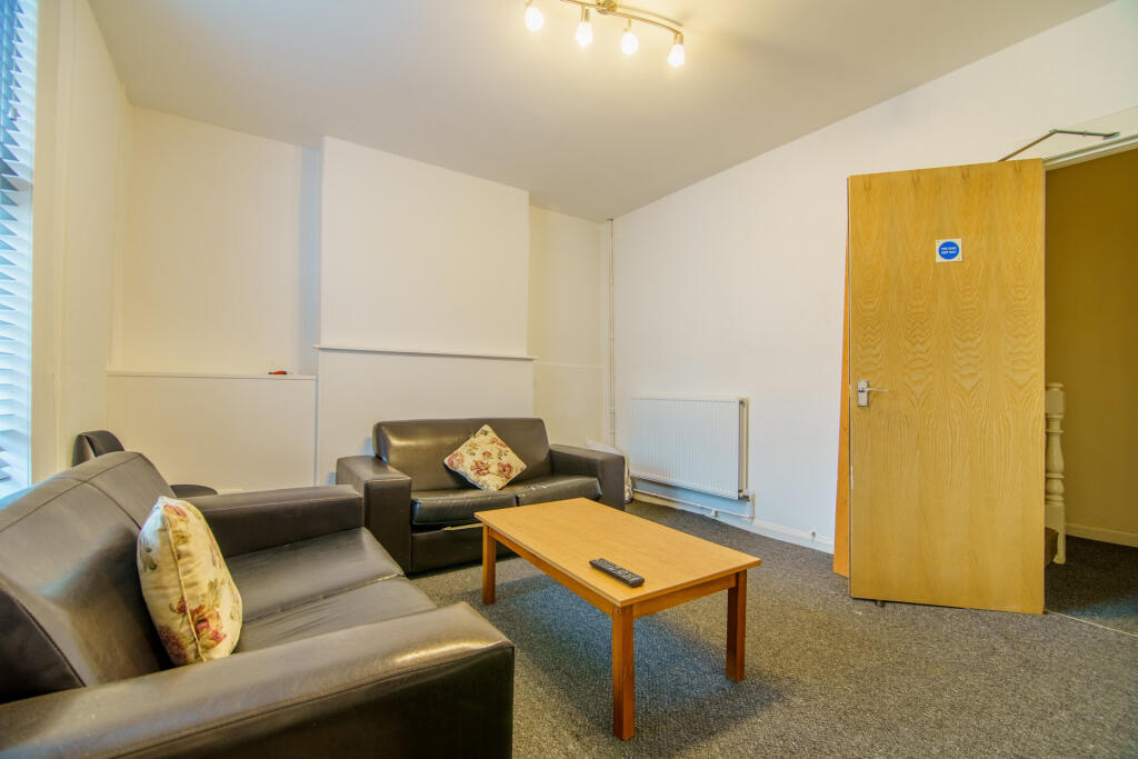 1 bed House Share for rent in Lincoln. From Loc8me - Covering Lincoln